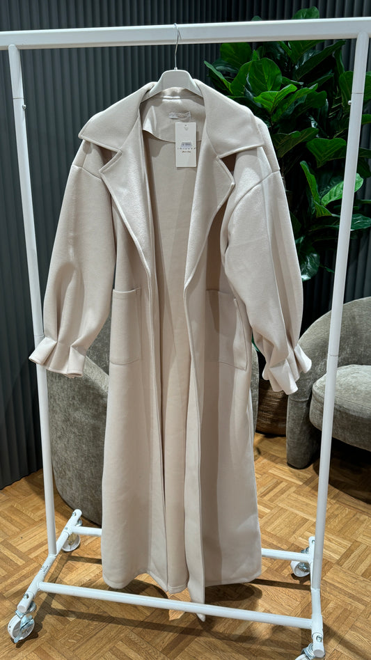 Mantel 2633 mit Ballonärmeln Cream