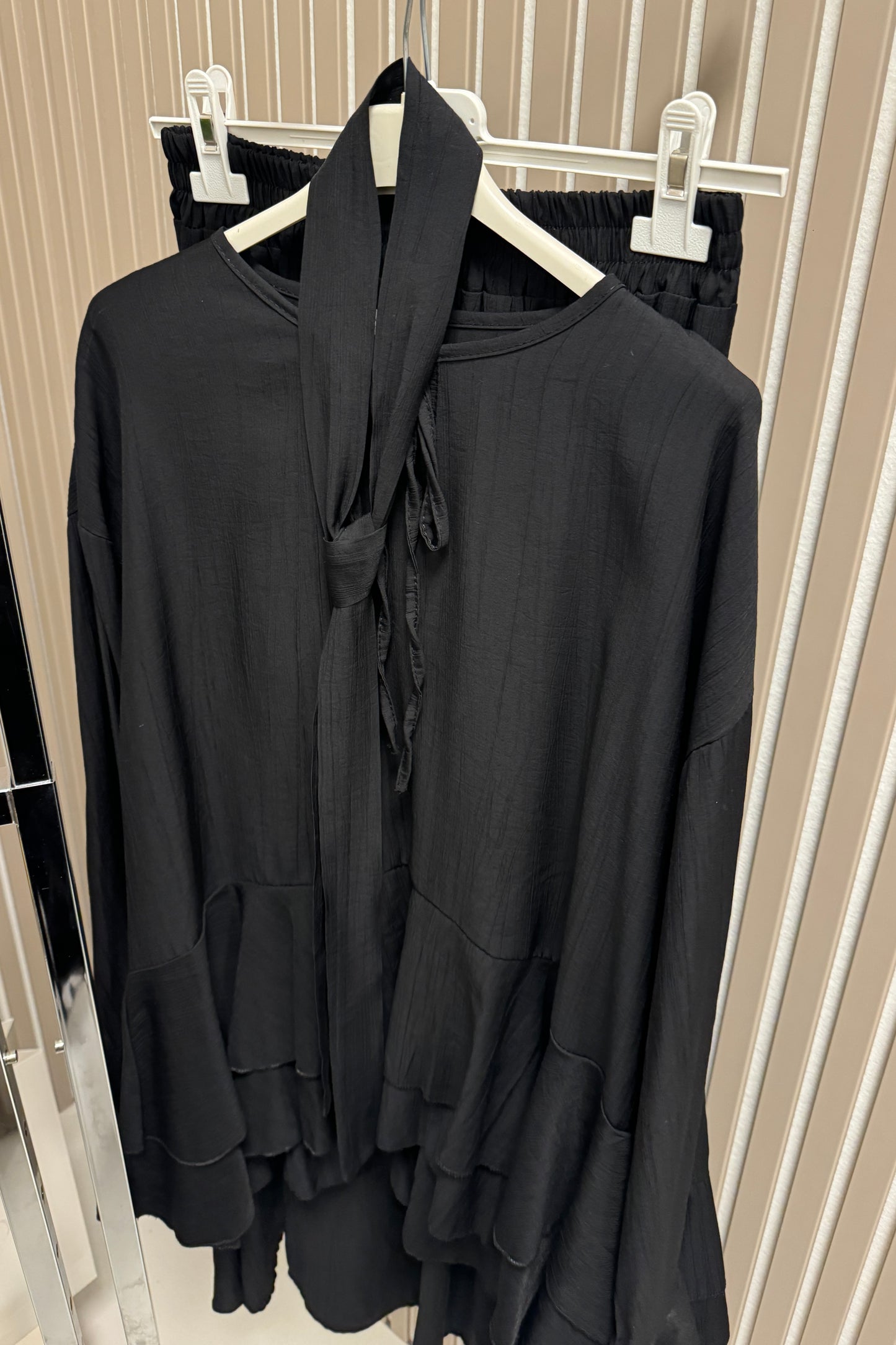 2-teiler Set mit Rock Schwarz
