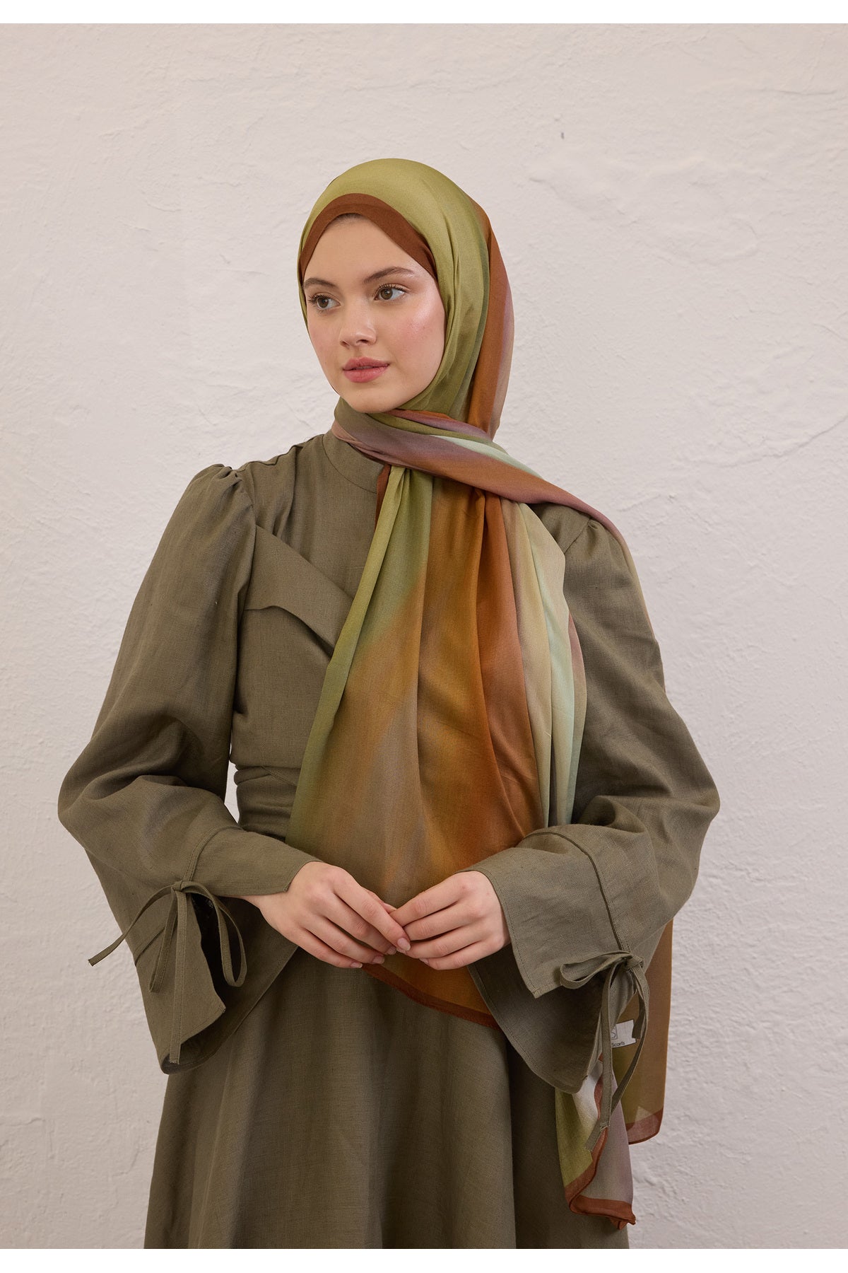 FreshScarfs Rami Hijab color brush desen soft yesil
