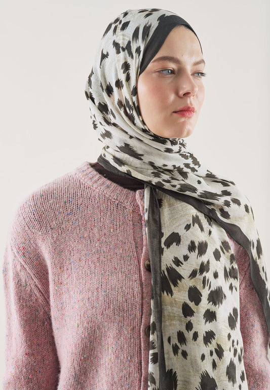 FreshScarfs Rami Hijab Cheetah Desen Siyah
