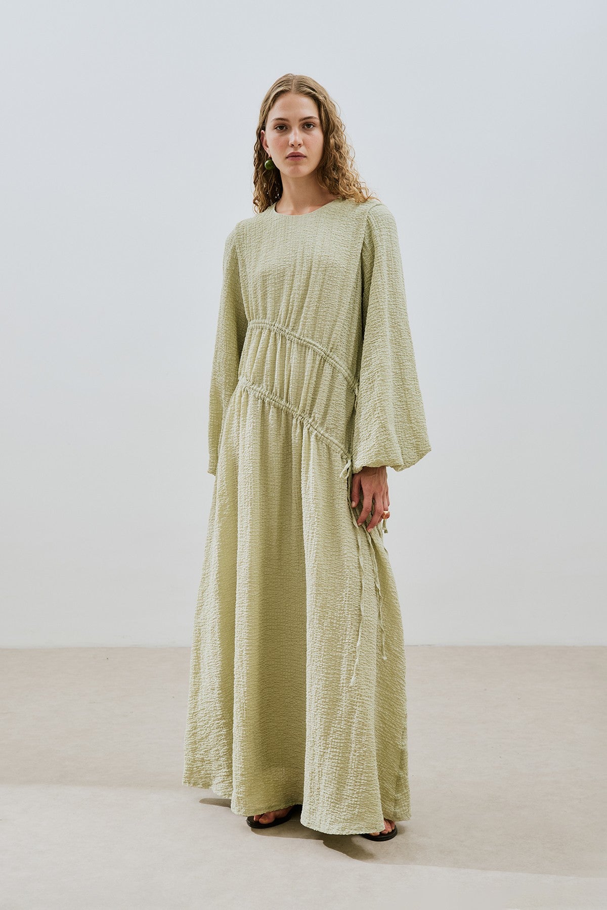 Manuka BÜZGÜ BAĞLAMALI DOKULU ELBİSE YEŞİL Kleid