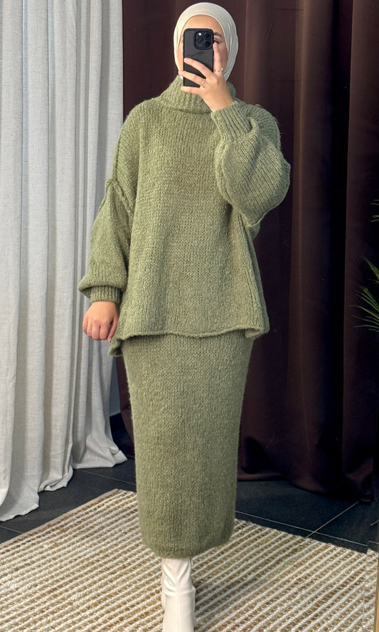 Woll- 2-teiler mit Rock