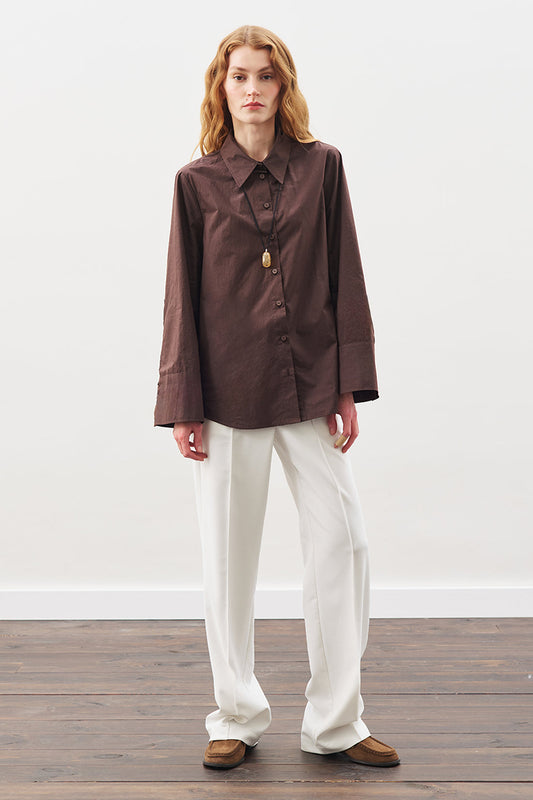 Manuka Hemd mit weitem Kragen Dunkelbraun