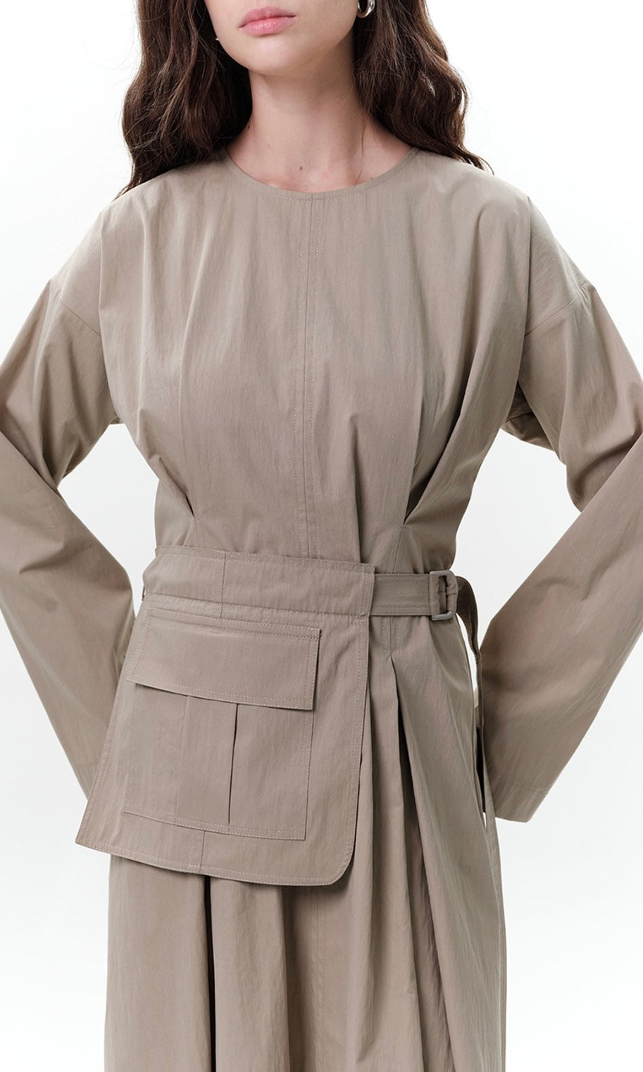 Manuka Kleid mit Gürteldetail