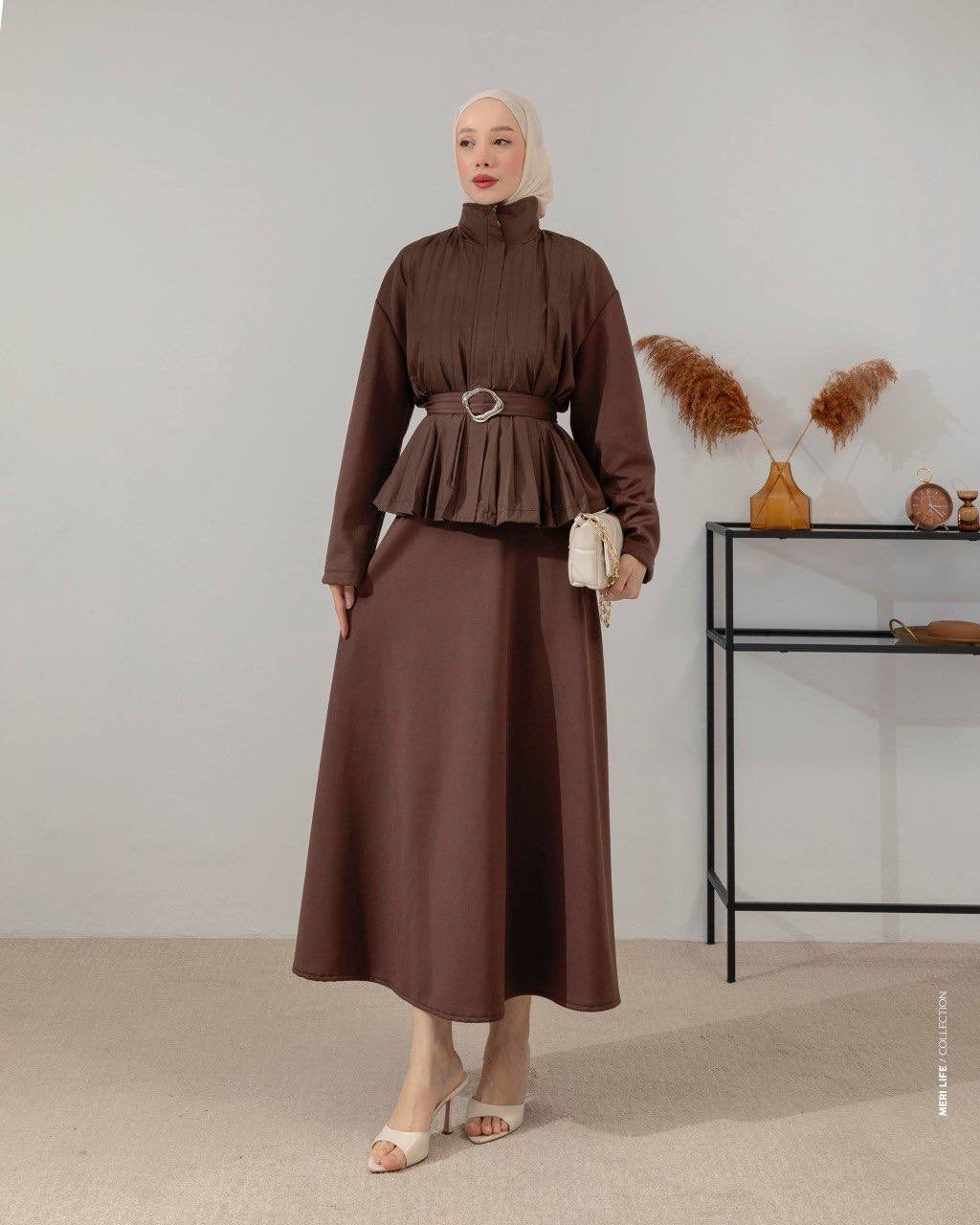 MeriStore 2-teiler mit Rock 6546 Braun