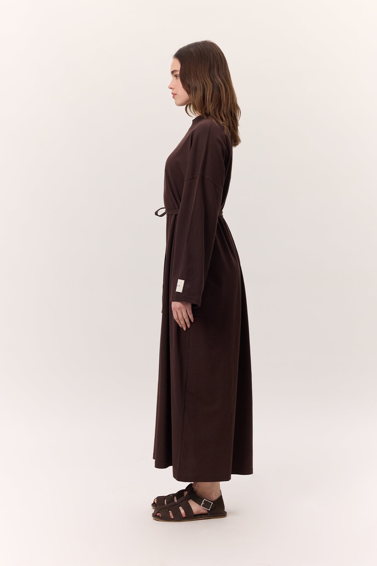 Manuka langes Basic Kleid Dunkelbraun