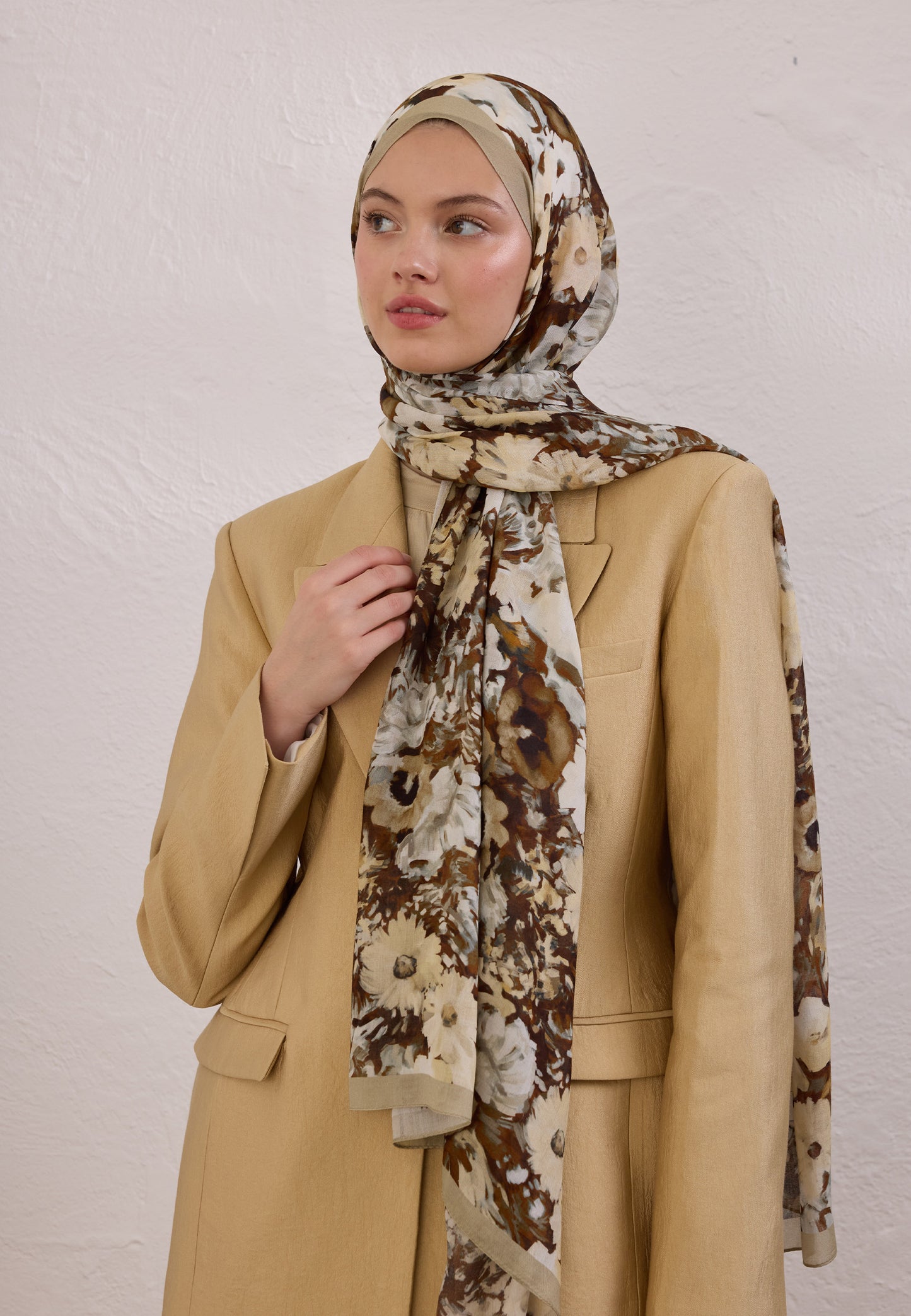 FreshScarfs Rami Hijab beauty blossom vizon