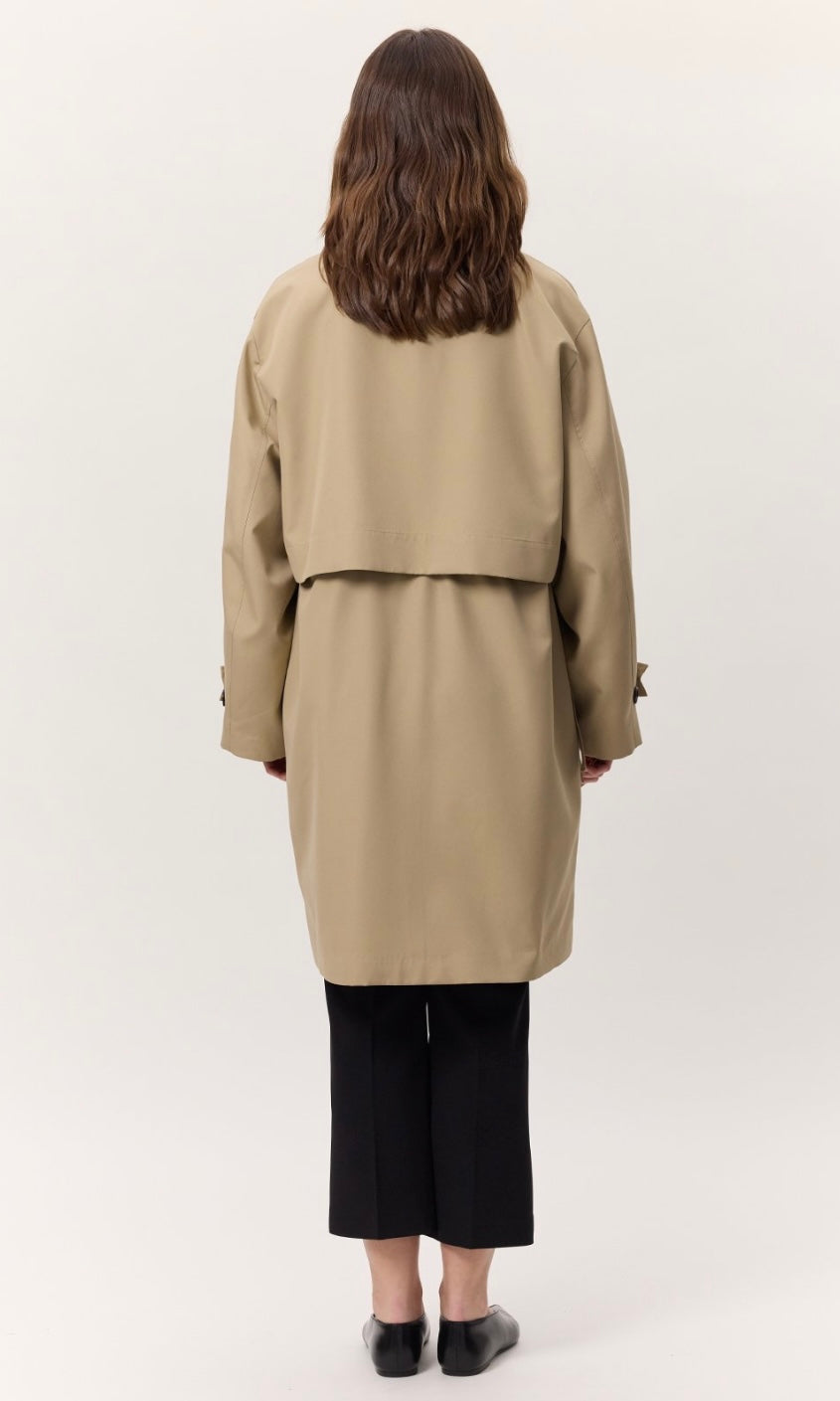 Manuka Trenchcoat