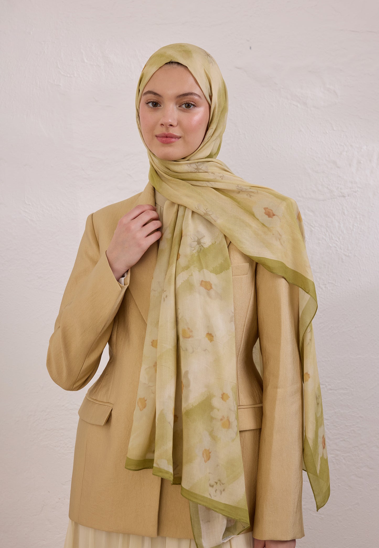 FreshScarfs Rami Hijab Soft Daisy Adacayi