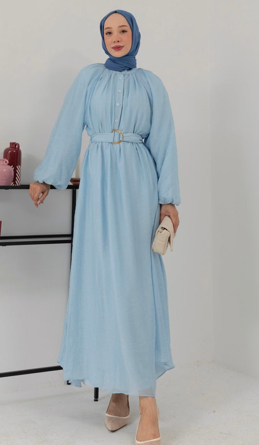 Kleid mit goldenem Gürteldetail 6403