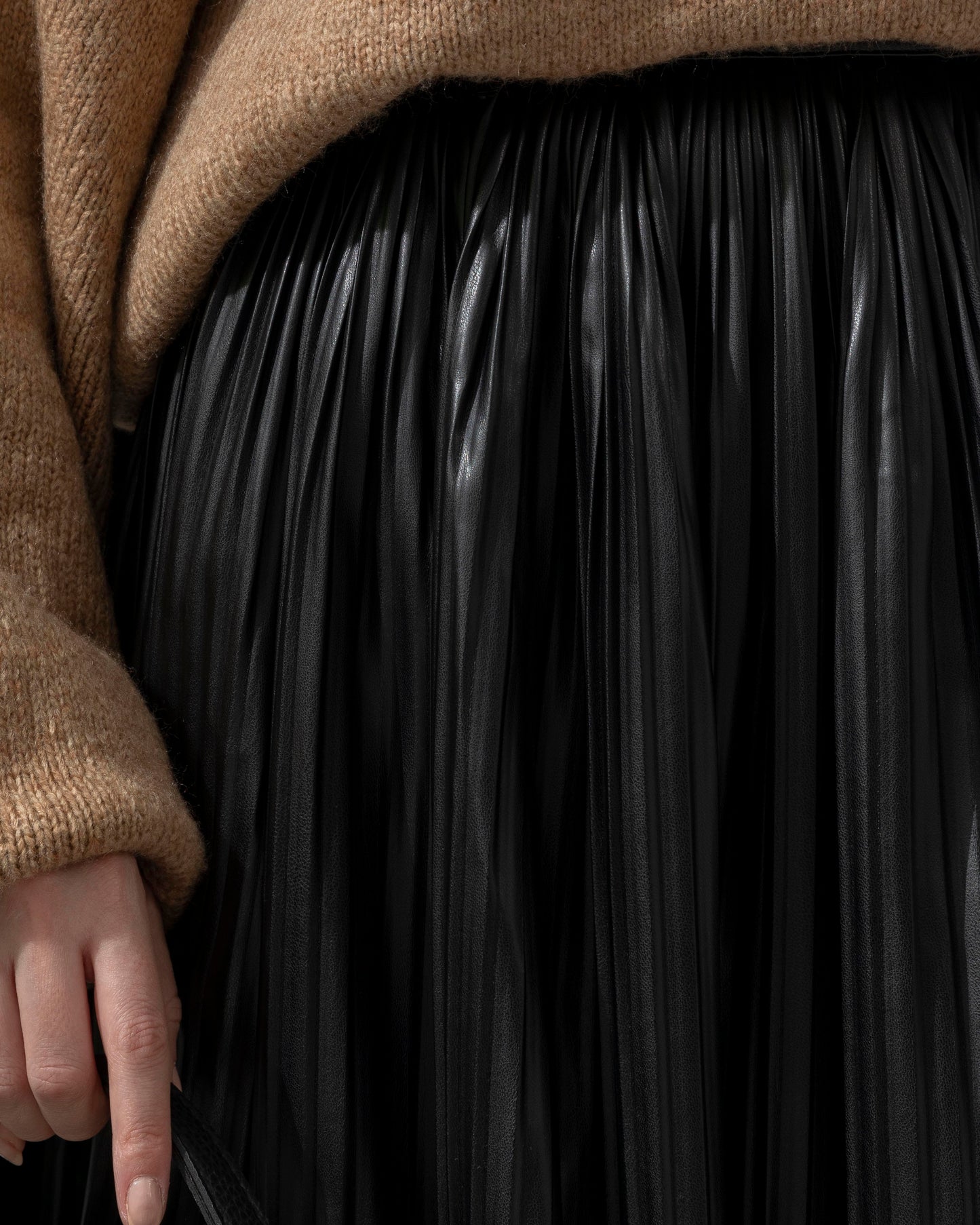 MeriStore Rock aus Kunstleder Schwarz