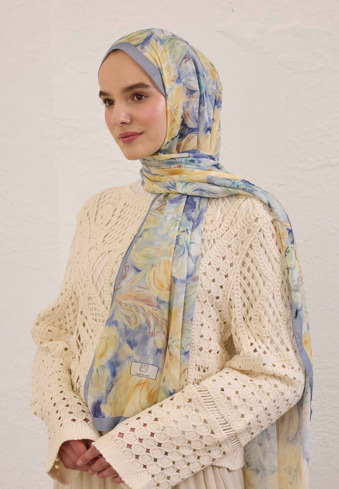 FreshScarfs Rami Hijab Flora soft mavi