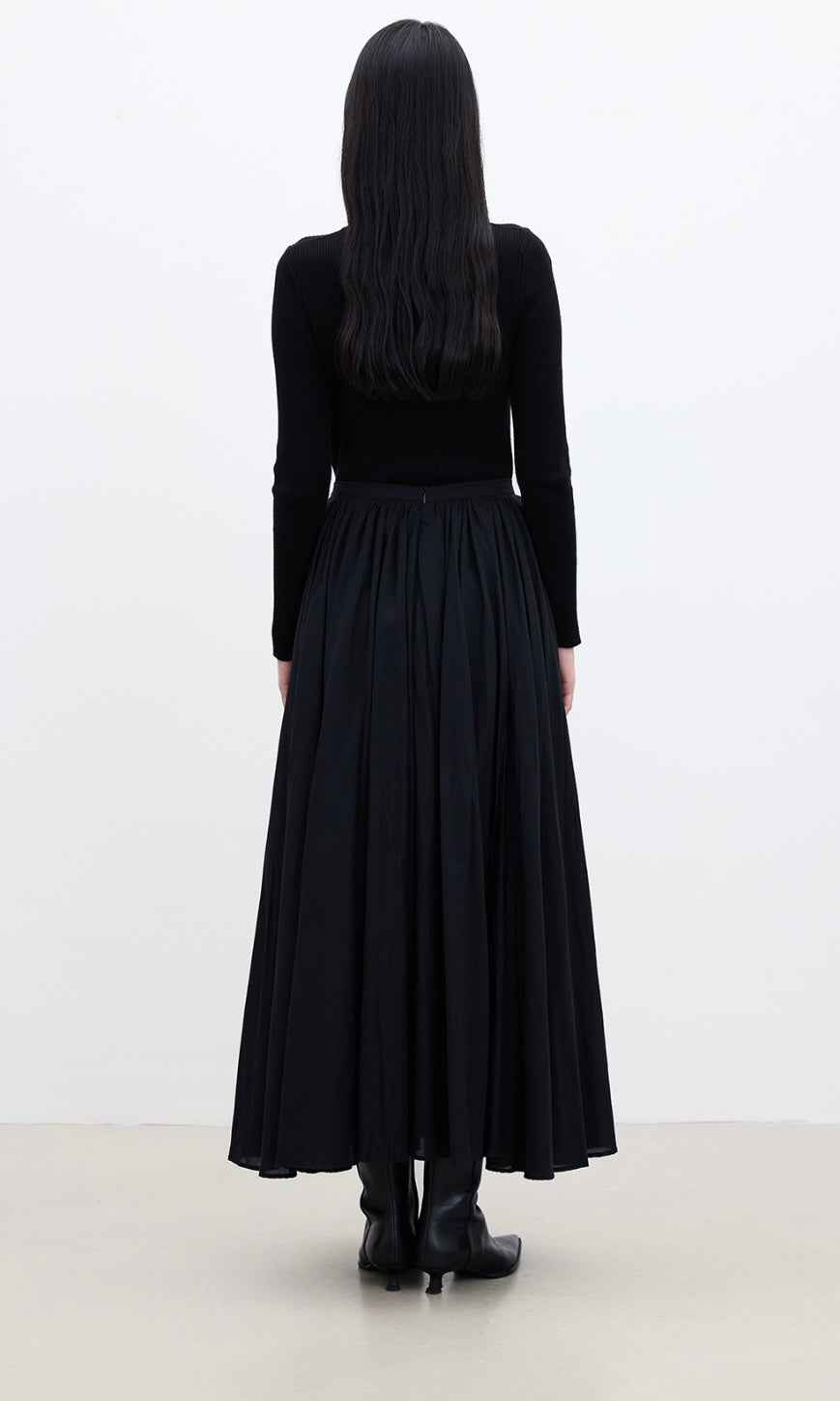 Manuka Pilise Maxi Rock Schwarz