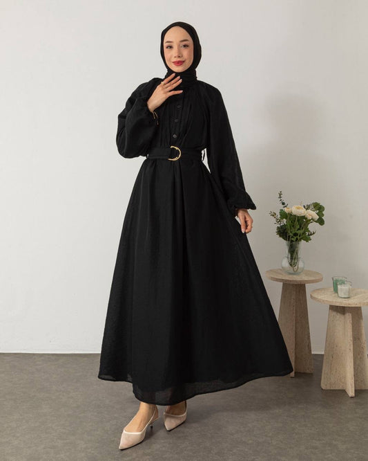 Kleid mit goldenem Gürteldetail 6403