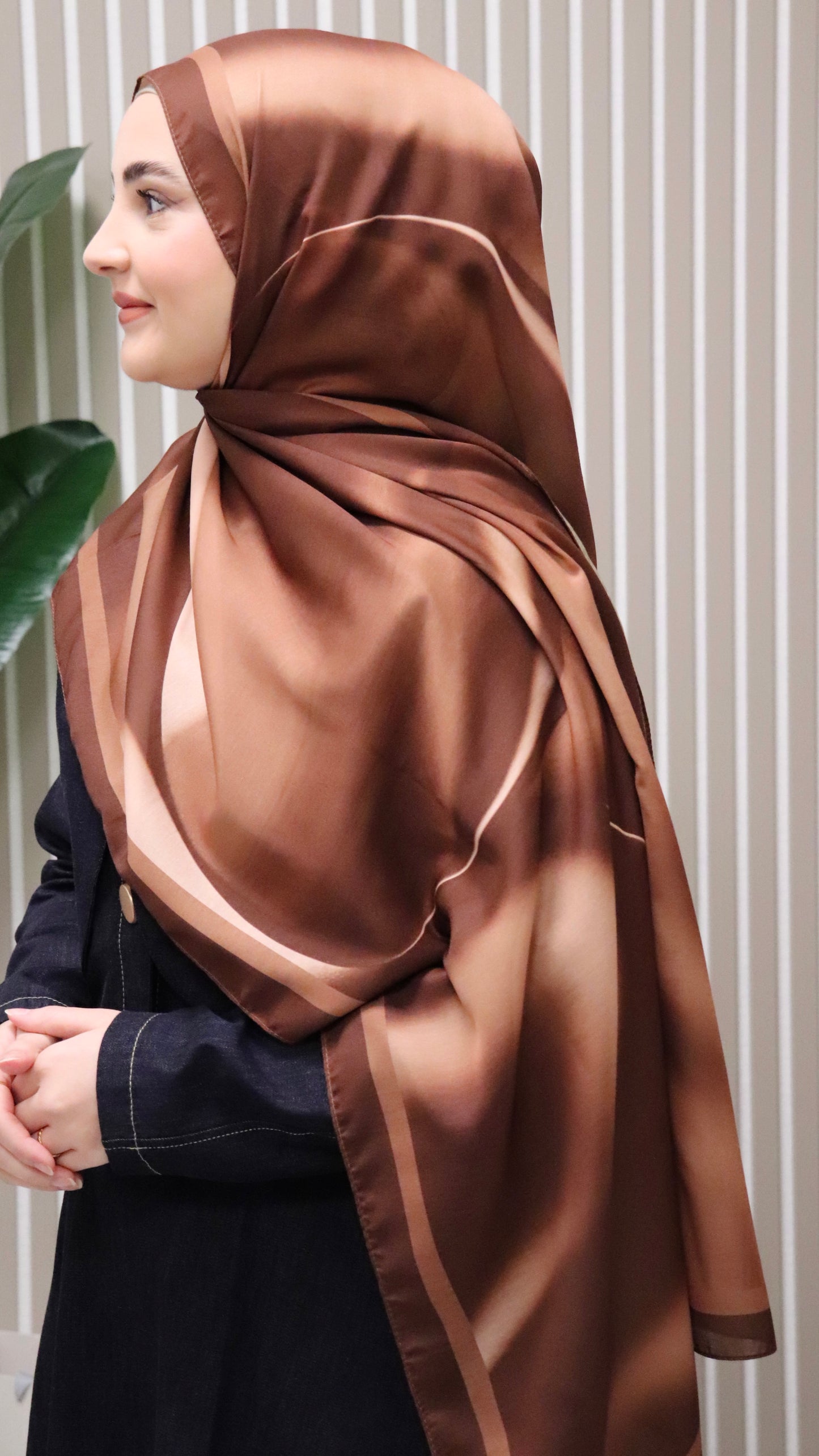 GÖLGE Soft Vual Schal Braun