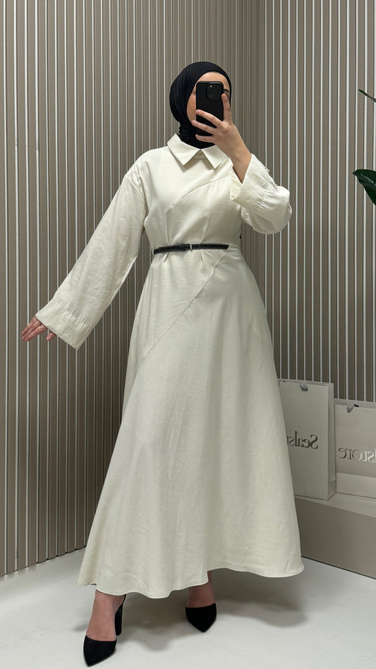 MOILA Patra Kleid mit Gürteldetail Beige