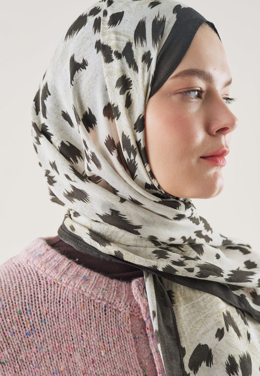 FreshScarfs Rami Hijab Cheetah Desen Siyah